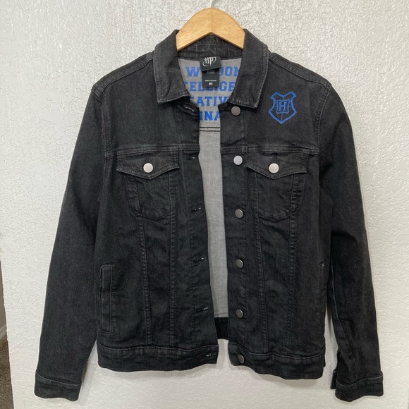Harry Potter Ravenclaw House denim Jacket Womens Size Medium Hot Topic Black - Picture 2 of 7